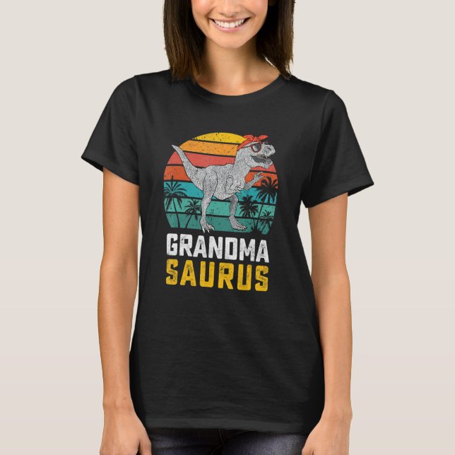 Camiseta Família Grandmasauro T Rex Dinossauro Vovó Surus (Frente)
