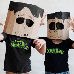 Camiseta Família Monstro das Bruxas Engraçada<br><div class="desc">Solte os monstrinhos mais bonitos deste Dia das Bruxas com a nossa coleção de camisetas Engraçadas da Família! Estas camisetas de Halloween são a última mistura de diversão e medo, perfeita para crianças e bebês. Crie um visual unificado e animador enquanto sua família mostra seu estilo assustador juntos. Capturar a...</div>