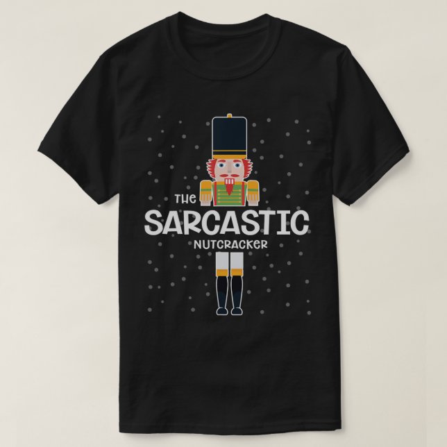 Camiseta Família Sarcástica de Nocauchos Correspondendo Eng (Frente do Design)