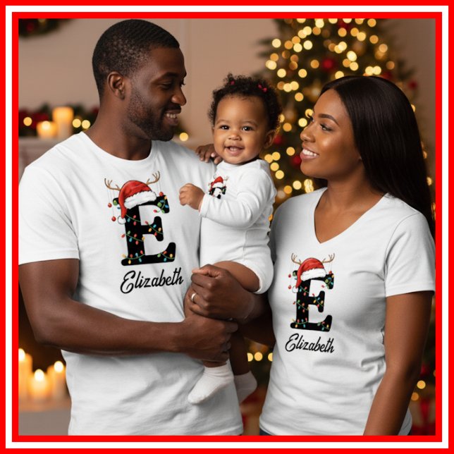 Camiseta Famílias Monogramas Antlers Santa Hat (Criador carregado)
