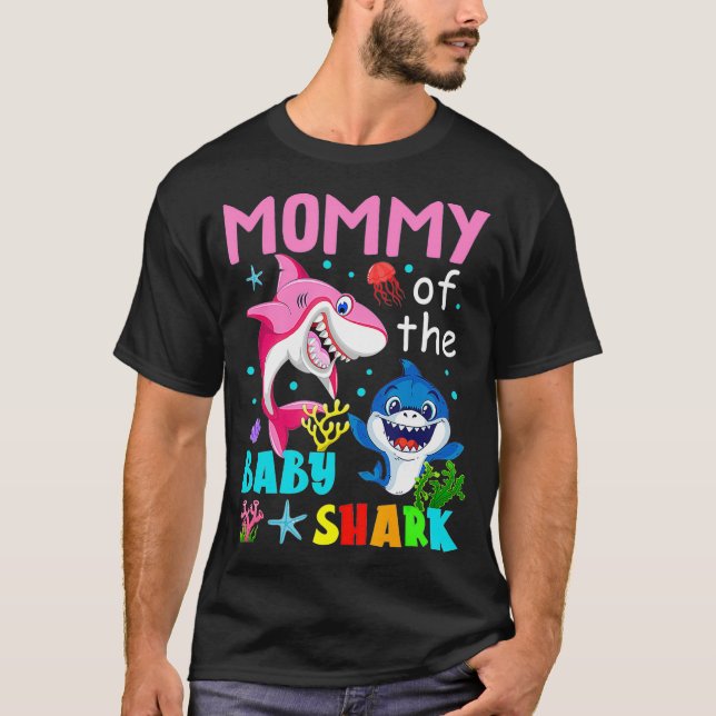 Camiseta Family  Mommy Of The Baby Shark  (Frente)