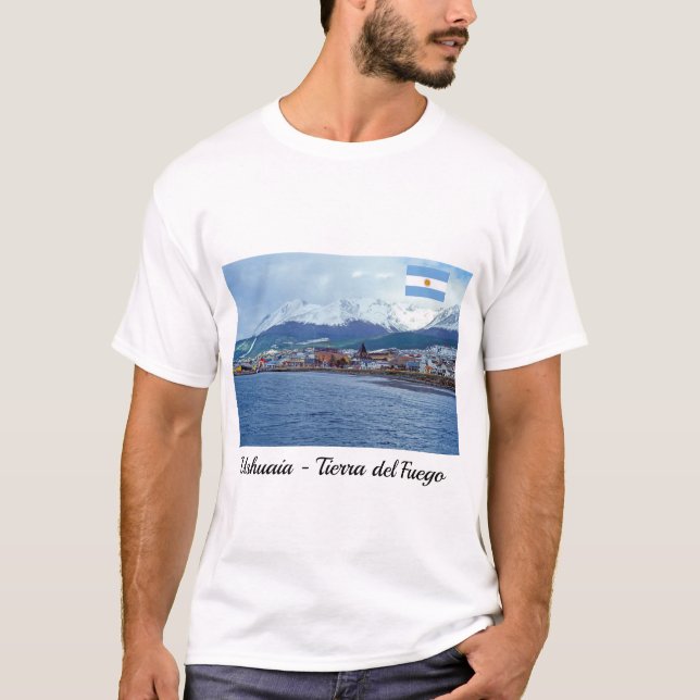 Camiseta Famosos Ushuaia - Tierra del Fuego, Argentina (Frente)