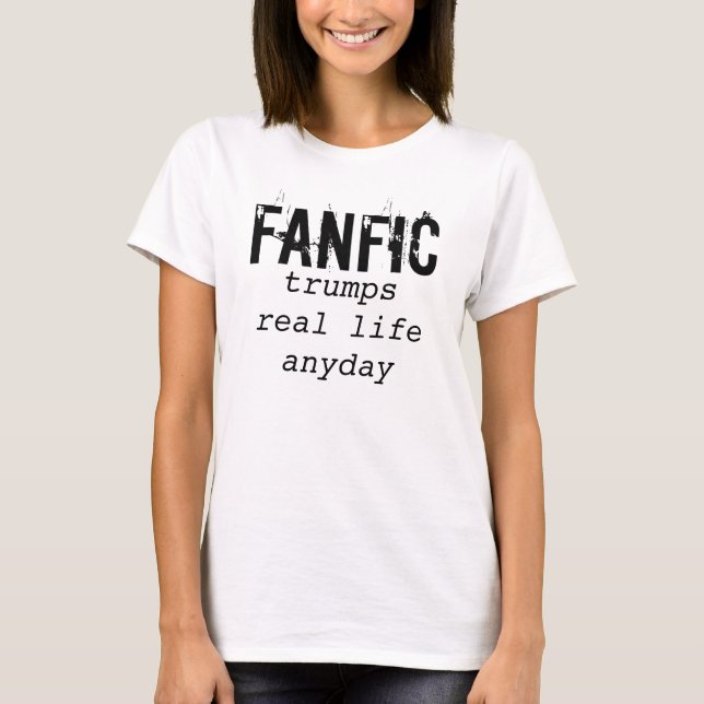 Camiseta Fanático, cai na vida real a qualquer dia (Frente)