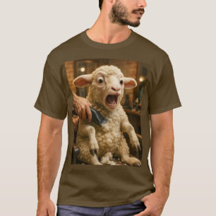 Camiseta Fantasia Cordeiro Fofo Apavorado Barbeando