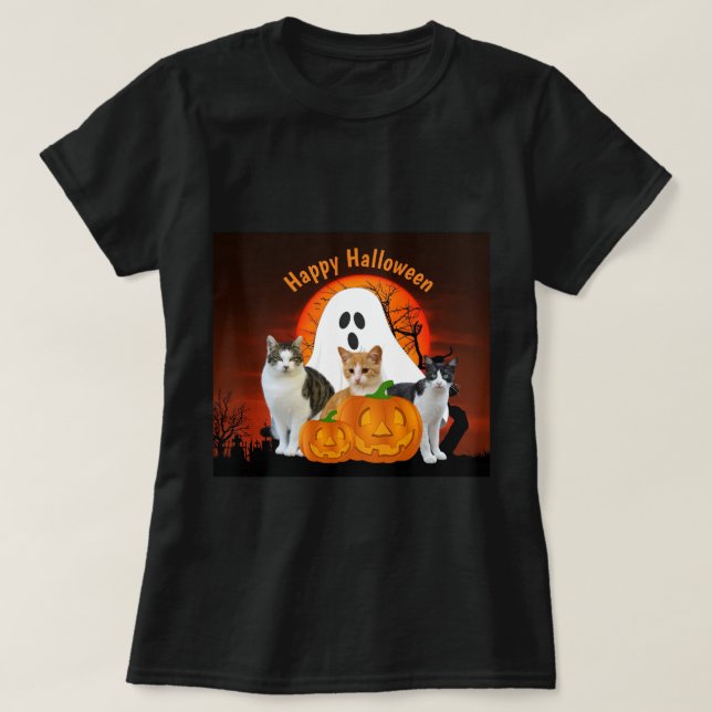 Camiseta Fantasma e Gatos do Halloween Spooky em Graveyard (Frente do Design)