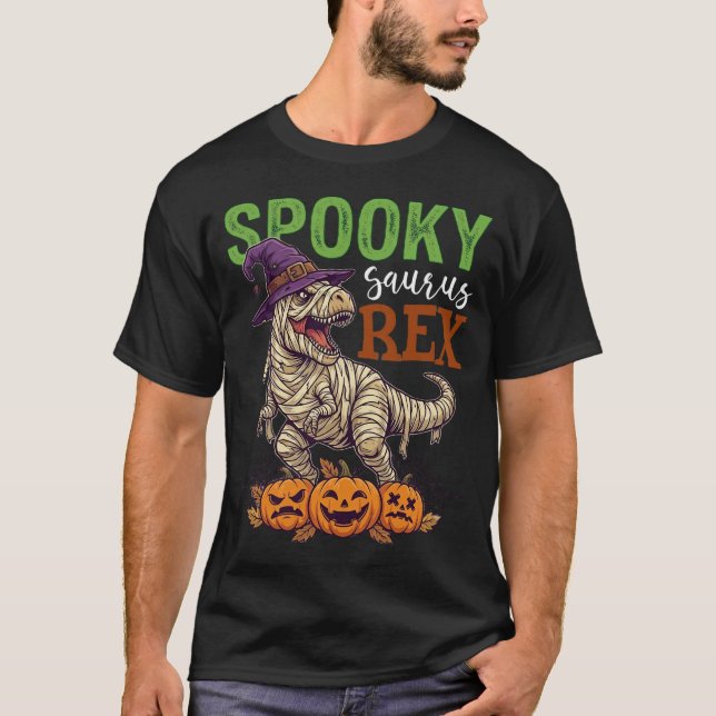 Camiseta Fantasmagórico Saurus Rex Múmia Dinossauro Bruxa C (Frente)