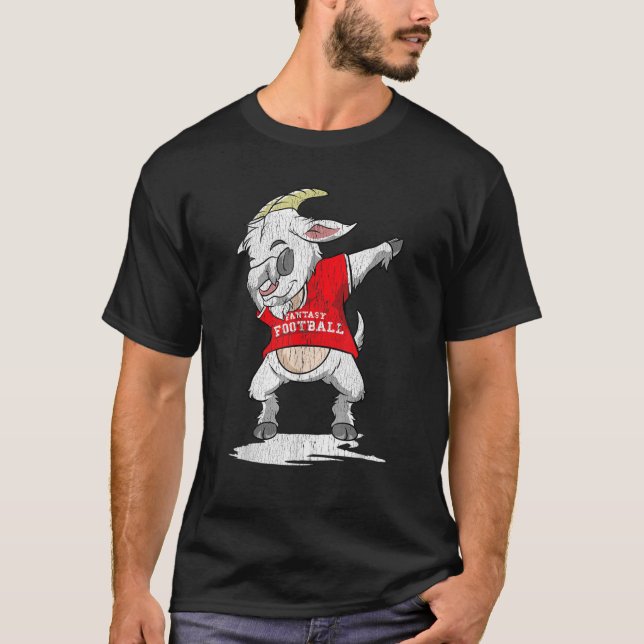 Camiseta Fantasy Futebol GOAT Dabbing Champion Engraçado Dr (Frente)