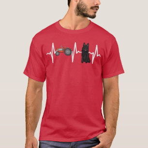 Camiseta Farmer Trator Schipperke Heartbeat Dog Lover