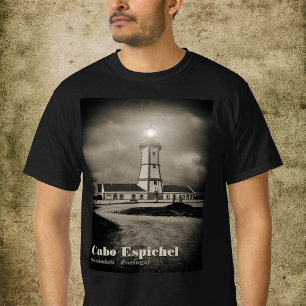 Camiseta Farol antigo numa noite de tempestade