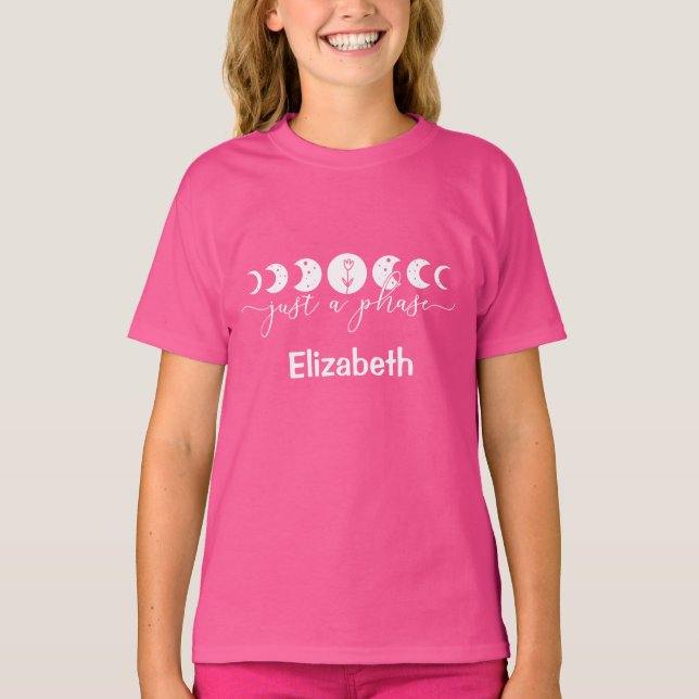 Camiseta Fases Personalizadas da Lua Apenas uma Fase Rosa  (Frente)