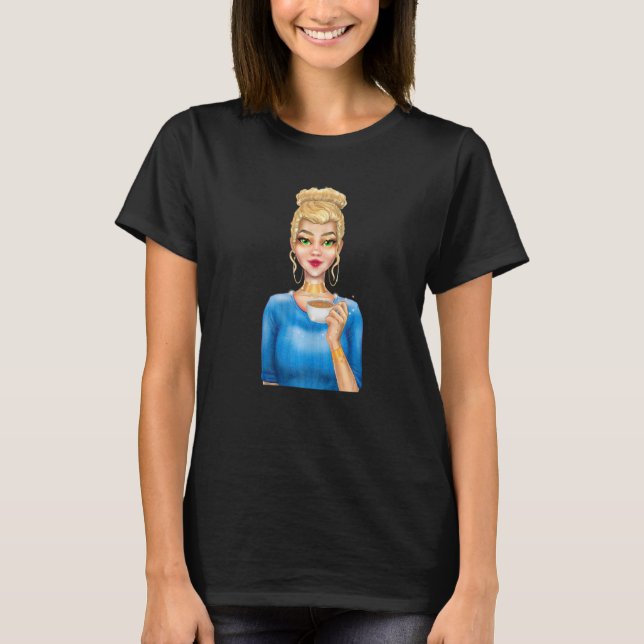 Camiseta Fashion Blonde Woman Holding Cup of Coffee Hand Dr (Frente)