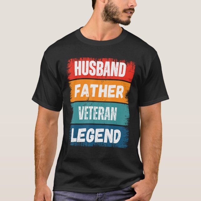 Camiseta Father Husband VETERAN Legend Proud Dad  Retro Pap (Frente)