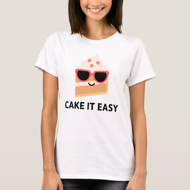 Camiseta Fatia de Bolo Kawaii com Óculos de Sol (Frente)