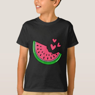 Camiseta Fatia de Melancia Fofa Mordida Com Corações Verão