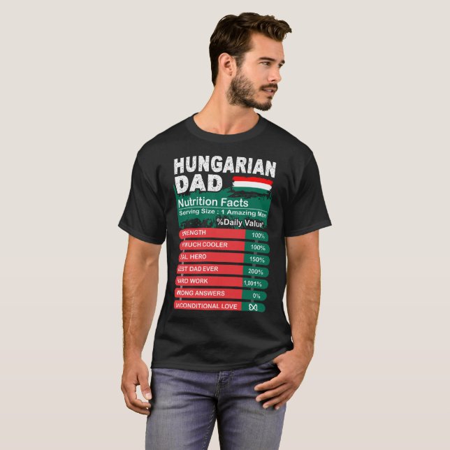 Camiseta Fatos húngaros da nutrição do pai que servem o (Frente Completa)