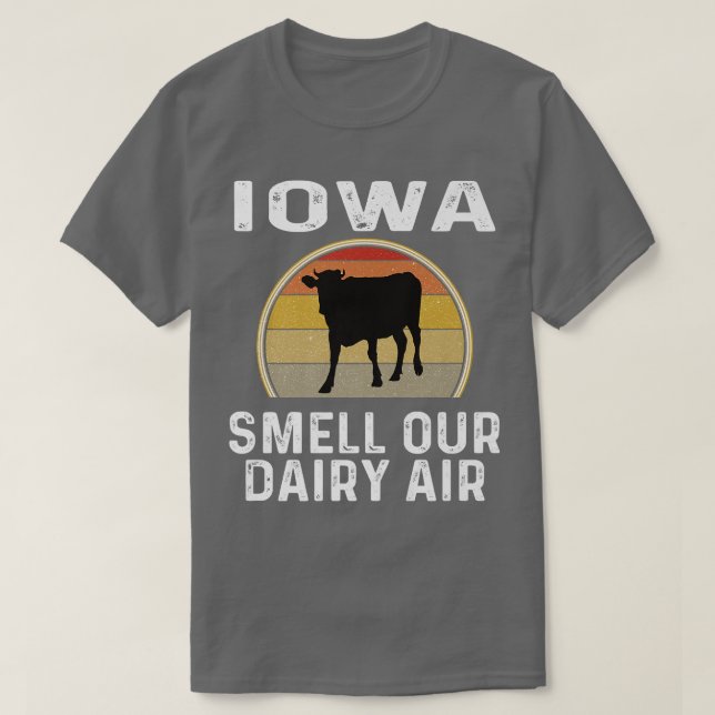 Camiseta Fazendeiro De Iowa Cheira A Nossa Vaca De Ar Leite (Frente do Design)