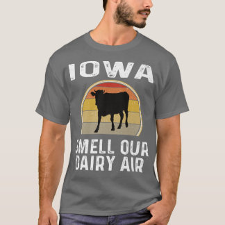 Camiseta Fazendeiro De Iowa Cheira A Nossa Vaca De Ar Leite