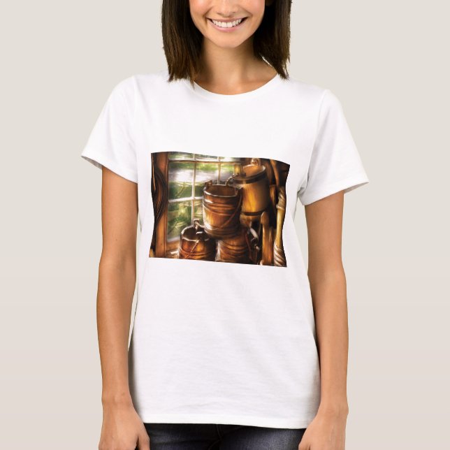 Camiseta Fazendeiro - Uma pilha de baldes (Frente)