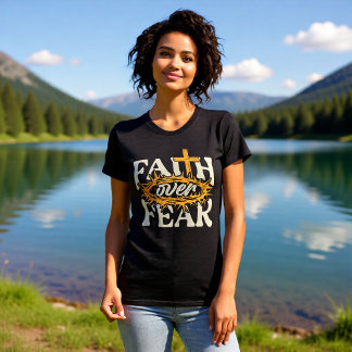 Camiseta Fé Sobre Medo Coroa de Espinhos Preta