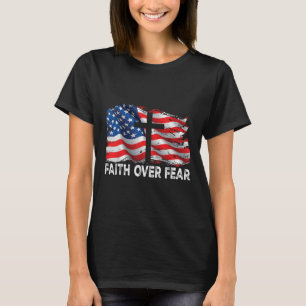Camiseta Fé Sobre o Medo Jesus Cruz Cristã Bandeira dos EUA