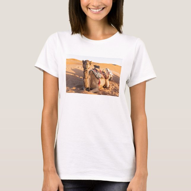 Camiseta Fechamento de Camelo no Deserto de Omã (Frente)
