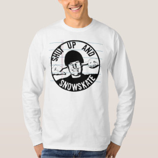 Camiseta feche acima e snowskate