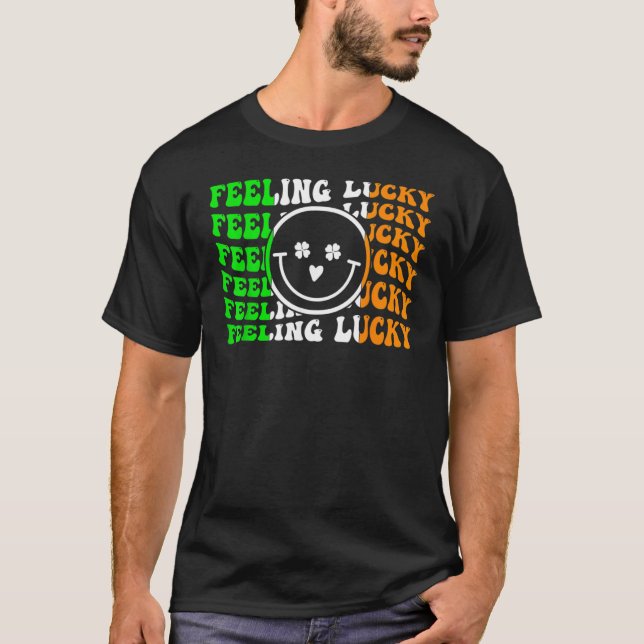 Camiseta Feeling Lucky Irish Flag Shamrock Leaf St Patrick' (Frente)