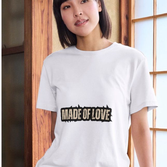 Camiseta Feita com Amor (Criador carregado)