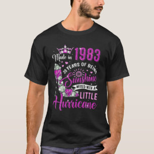 Camiseta Feita Em 1983, 39 Anos, Com Presentes De Mulher E