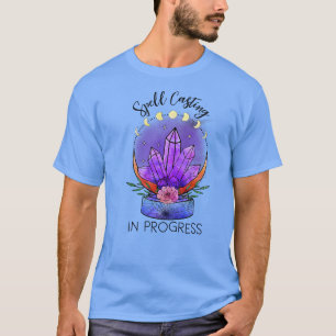 Camiseta feitiço em progresso bruxa feiticeira