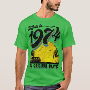 Camiseta Feito em 1974, com todas as peças originais