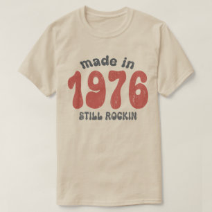 Camiseta Feito em 1976, com números de safra ainda em balan