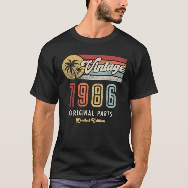 Camiseta Feito em 1986, com 40 anos de idade, em retrato cl (Frente)