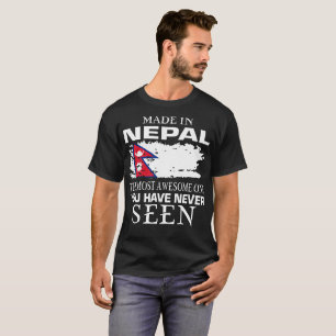 Camiseta Feito em Nepal o mais impressionante nunca visto