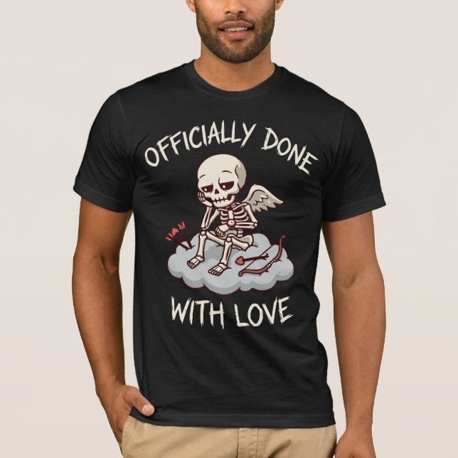 Camiseta Feito Oficialmente Com Design de Cupido Esqueleto  (Frente)