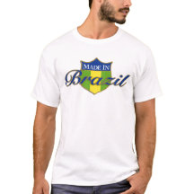 "Feito t-shirt de Brasil"