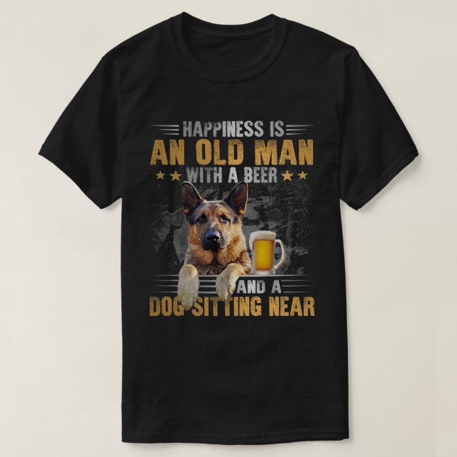Camiseta Felicidade É Um Velho Com Cerveja E Cachorro (Frente do Design)