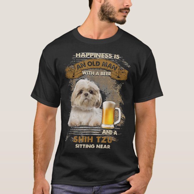 Camiseta Felicidade É Um Velho Com Cerveja E Um Shih Tzu (Frente)