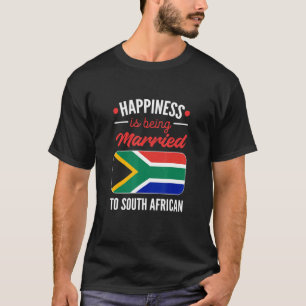 Camiseta Felicidade Está Sendo Casada Com Um Sul-Africano