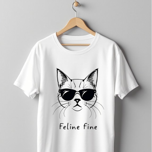 Camiseta Feline Fine (Criador carregado)