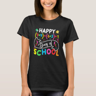 Camiseta Feliz 100 Dias De Professora De Matemática Na Esco