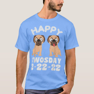 Camiseta Feliz 22222022 Cãozinho Dois Amantes do Cãozinho T