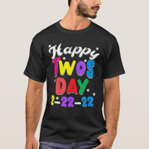 Camiseta Feliz 2.º aniversário 2022 Feira-Leopardo-Rainbo