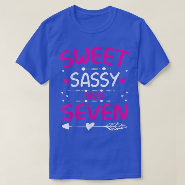 Camiseta Feliz 7 Aniversário Doce Sassy e Sete Meninas 7 Y (Frente do Design)