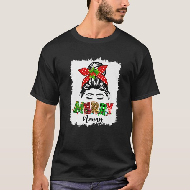 Camiseta Feliz Ama Xmas Messy Bun Pajama Família de Natal (Frente)