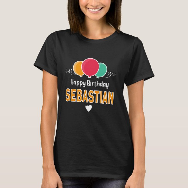 Camiseta Feliz aniversário dizendo Sebastian (Frente)