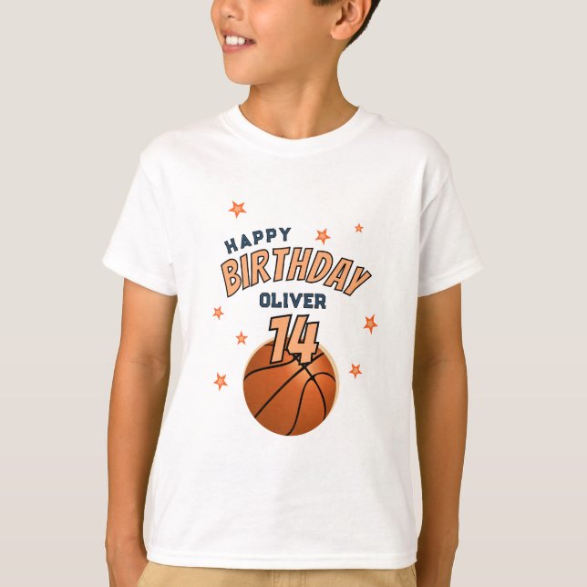 Camiseta Feliz Aniversário do Esporte de Bola de Basquete (Frente)