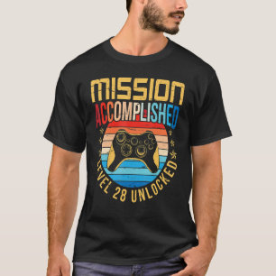 Camiseta Feliz Aniversário, Missão Gamer Cumprida Nível 28