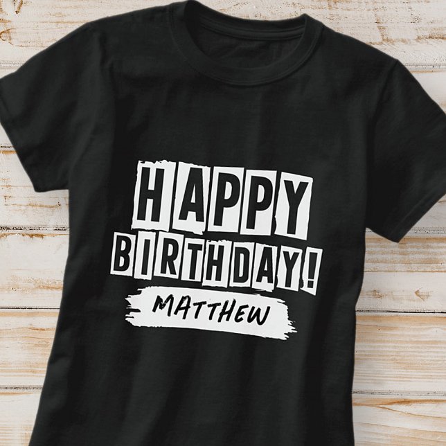 Camiseta Feliz Aniversário Moderno Brincadeira Divertida Sa (Criador carregado)