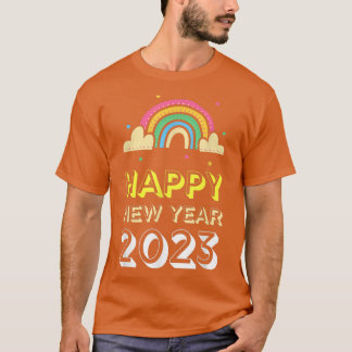 Camiseta Feliz ano novo 2023 Nuvens Arco-Íris Engraçadas